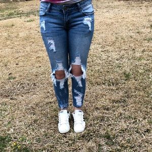 Denim ripped distressed jeans